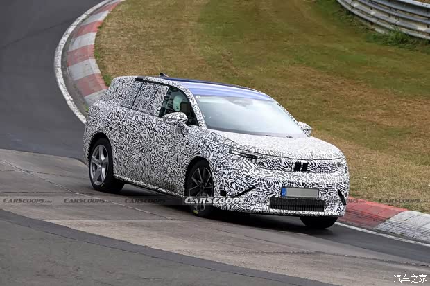 将于2026年发布 车长4.9米/7座布局 斯柯达全新纯电SUV谍照曝光