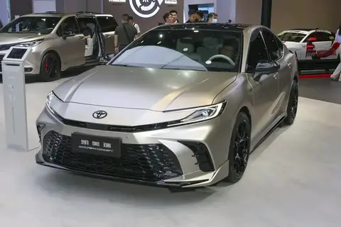 再度易主，11 月（10 万级）燃油轿车销量榜，轩逸第1、迈腾第6名