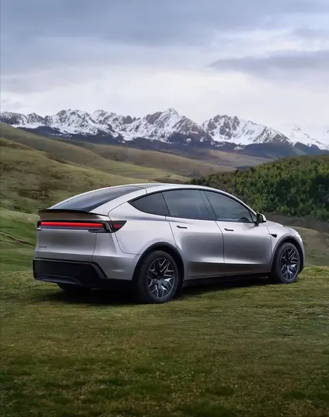 重磅，特斯拉汽车终于迎来“史诗级”更新！